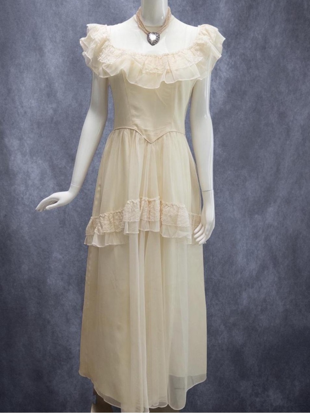 Sold‼️ Vintage 1970s Cottagecore Prairie Cream Chiffon Ruffle Tiered Maxi Dress,